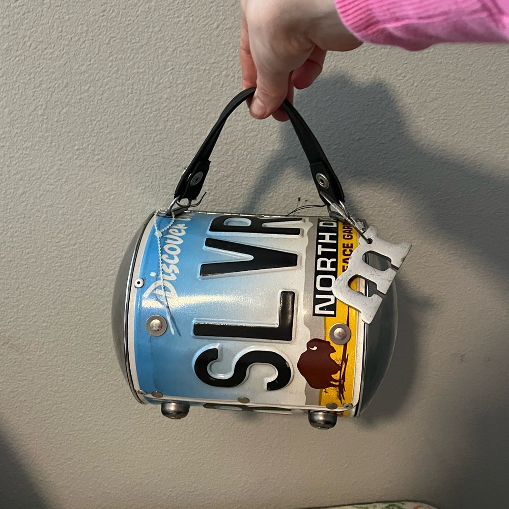 License plate purse